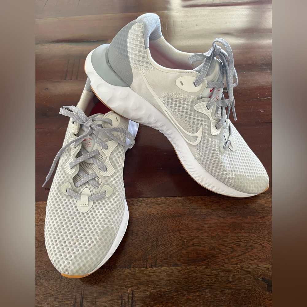*GREAT CONDITION!*. Nike Renew Women’s Shoe.